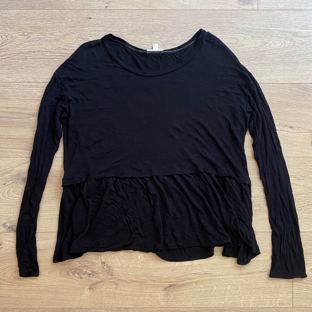 Nordstrom black long sleeved peplum top